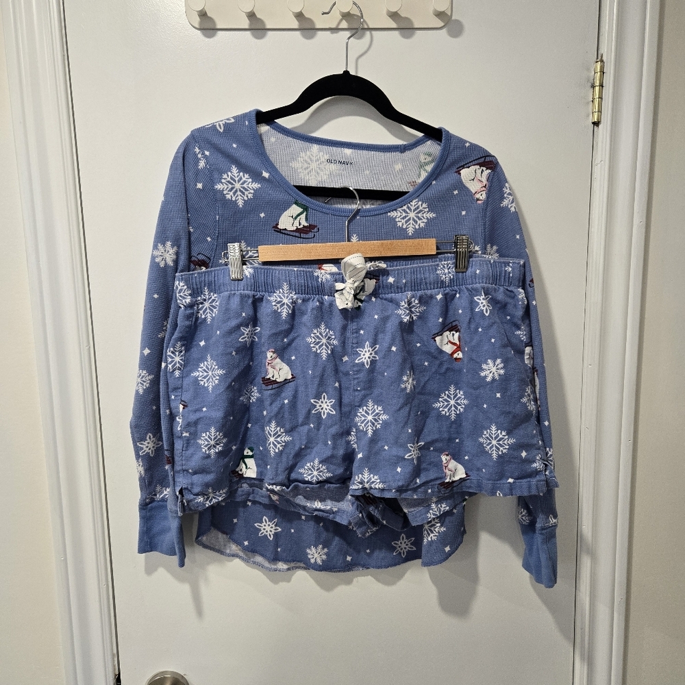 Old Navy Blue Snowflake and Polar Bear Pajama Set